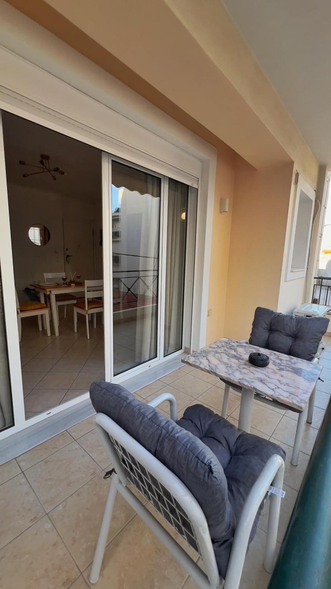 H&H Cozy Retreat Διαμέρισμα Πειραιάς Εξωτερικό φωτογραφία